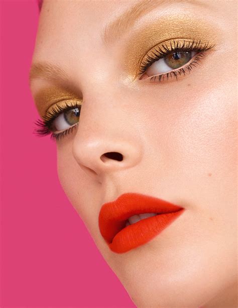 chanel spring collection 2019 makeup|Chanel fashion.